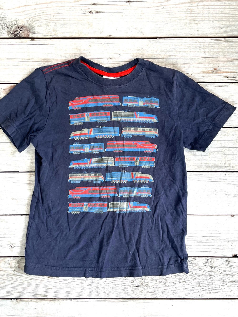 Hanna Andersson Navy Short Sleeve Tee with Red & Blue Train Graphic